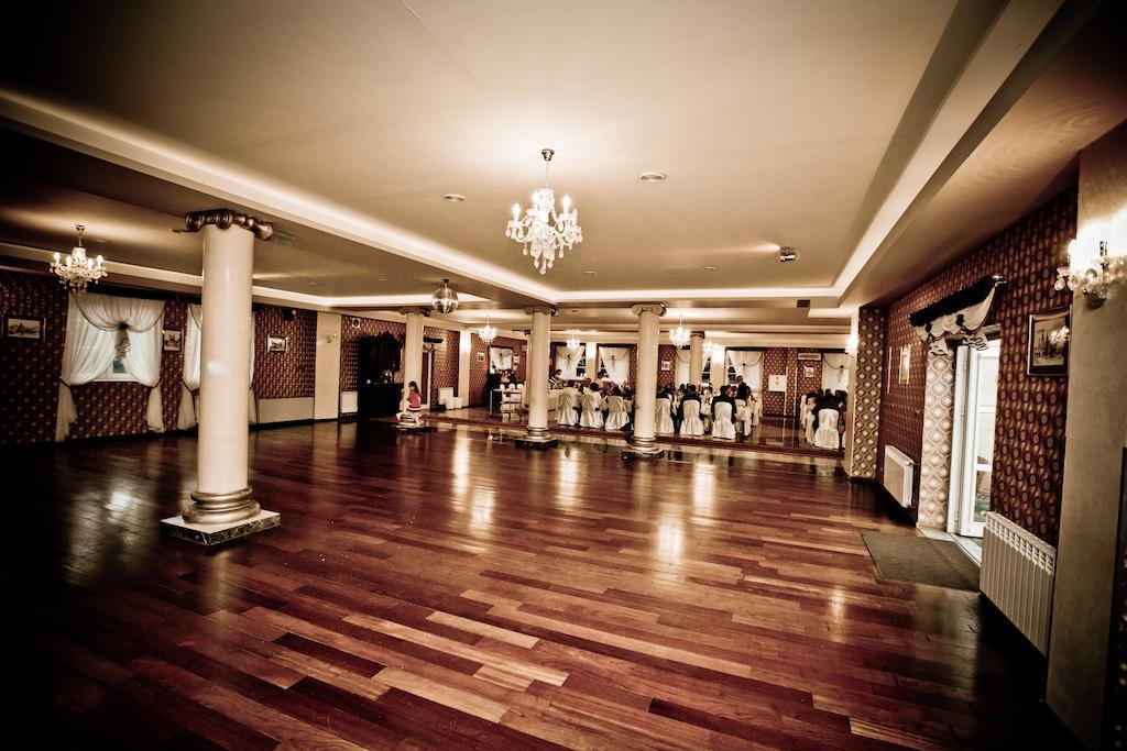 Hotel Magnat 2*